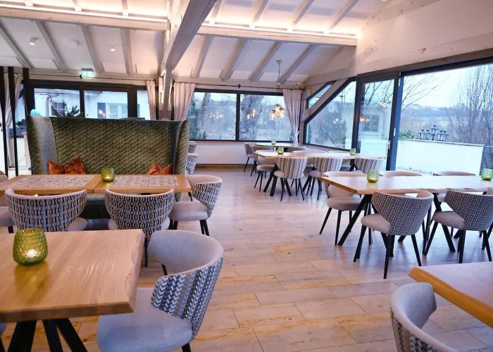 ホテル Altes Kurhaus 3*