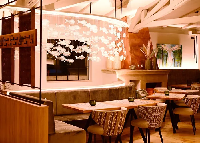 ホテル Altes Kurhaus 3*