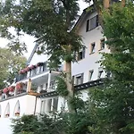 Altes Kurhaus Hotel 3*