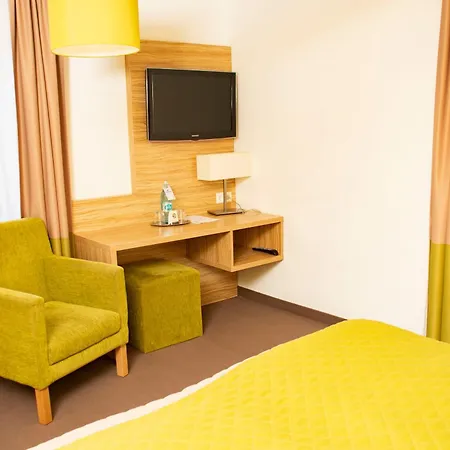 Szálloda Altes Kurhaus 3*