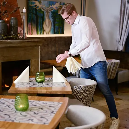 Hotel Altes Kurhaus 3*